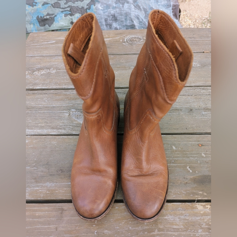 Frye Cara Roper Boots